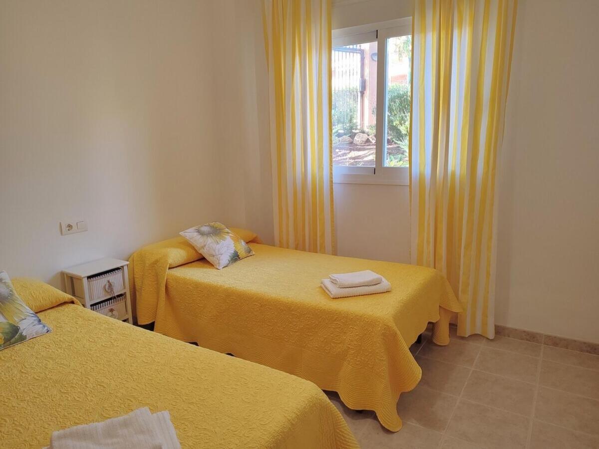 Casares Del Sol Apartment Ngoại thất bức ảnh