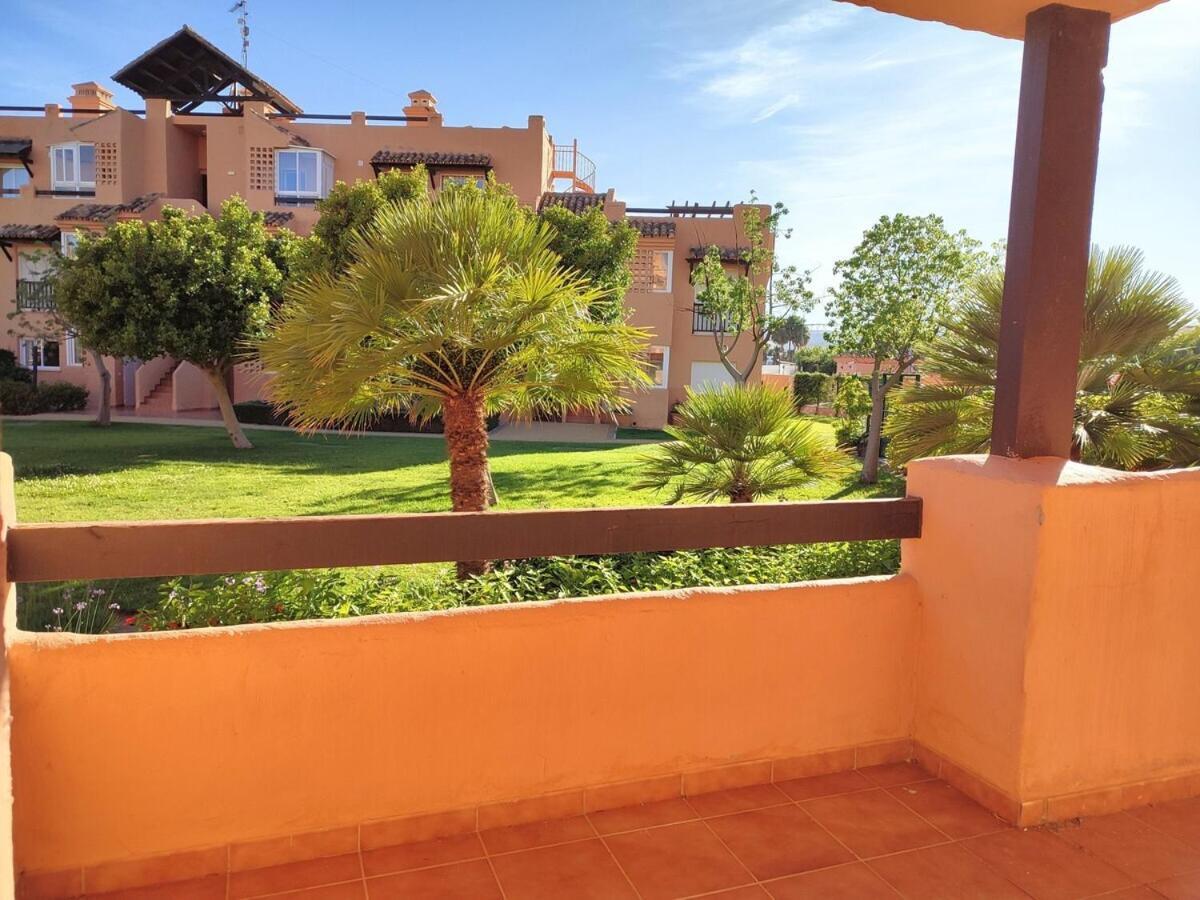 Casares Del Sol Apartment Ngoại thất bức ảnh